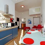 Gianmarco Apartment
