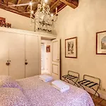Exquisite Residence By Piazza Navona