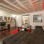 Fiori Flat