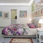 Fontanella Borghese 1bd apartment