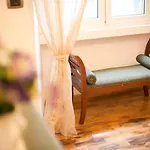 B&B Sharon