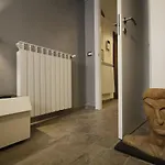 Retro Art house