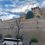 Allegra\'S House Vaticano
