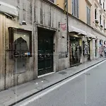 Visione Via Sant\'Andrea Delle Fratte, 36