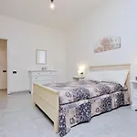 Beniamino Apartment