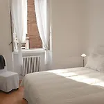 Piazza di Spagna - Home - Family Apartment