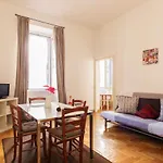 Mecenate Dreams Apartment