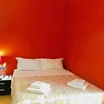 When In Rome Accommodation Guest House