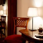Dillo Suites