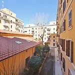 Porta Portese Colorful Flat