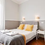 Rome As You Feel - Paradiso Apartment