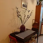 trastevere corner 8 apartment