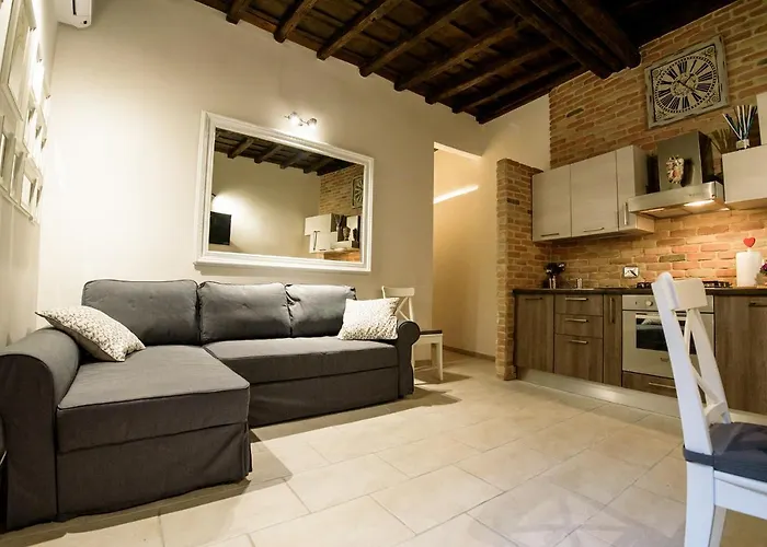 New Navona Elegant Apartment