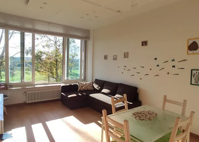 Prato Smeraldo Apartment