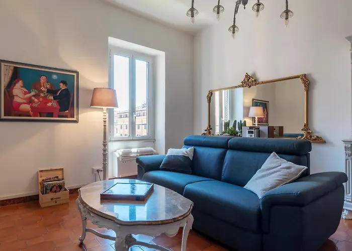 Santa Maria Maggiore Roomy And Bright Flat