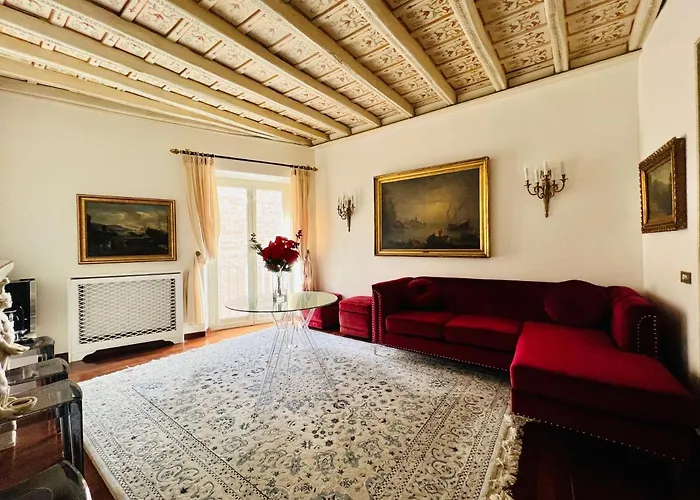 Babuino Imperial House