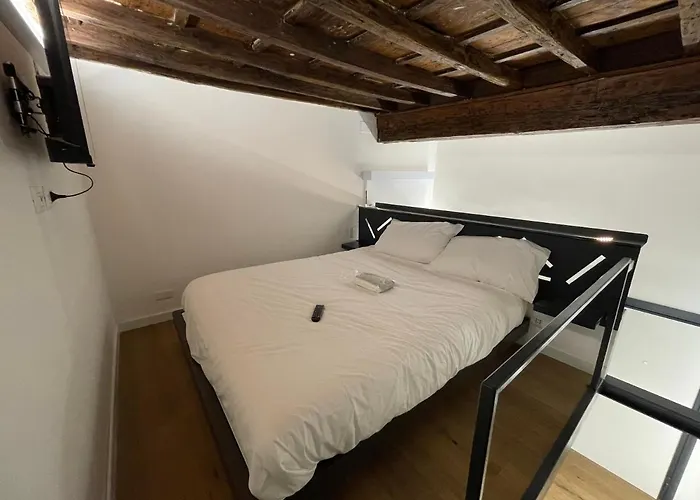 Casa Cappellari Design Studio A Campo De\' Fiori