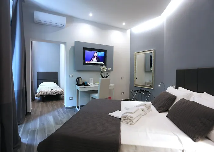 B&B Home 77