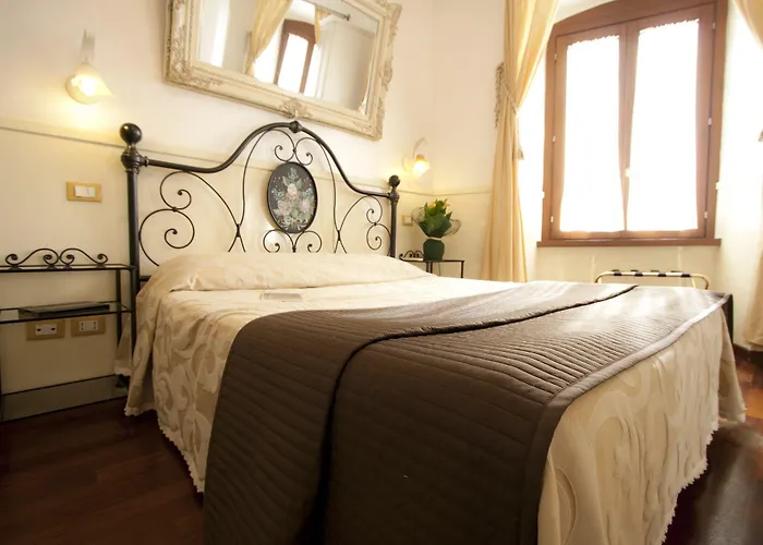 Le Suite Di Via Ottaviano - Suite In Rome B&B