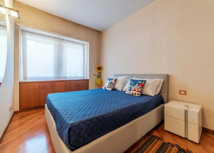 Deep Blue Apartment