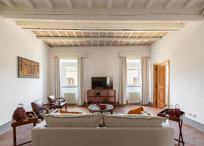 iFlat Campo dei Fiori Stylish Apartment