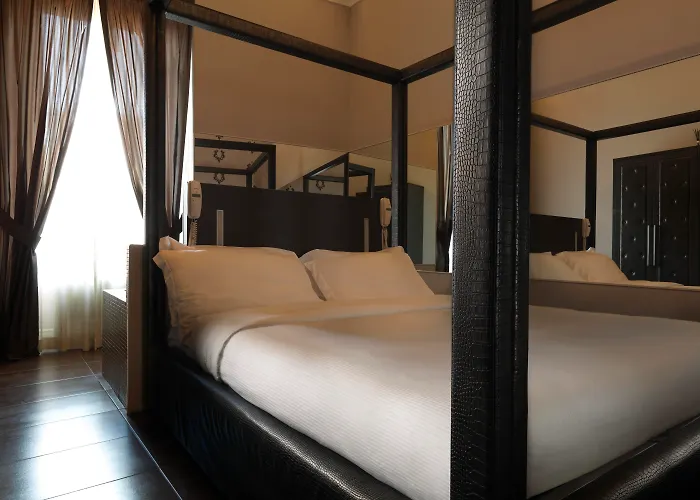 Spagna Royal Suite