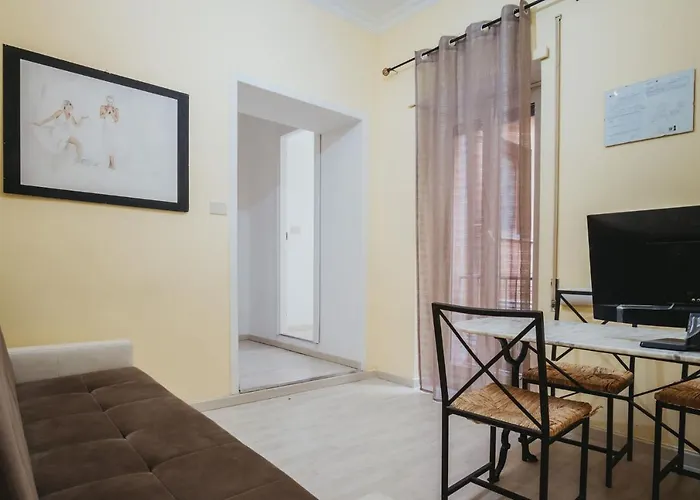 Rome Trevi Business Rooms