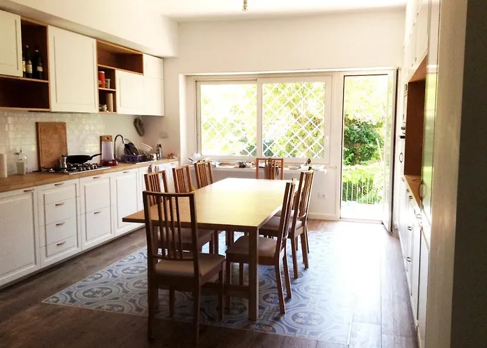 Ripe\'S Forest Garden Guest House