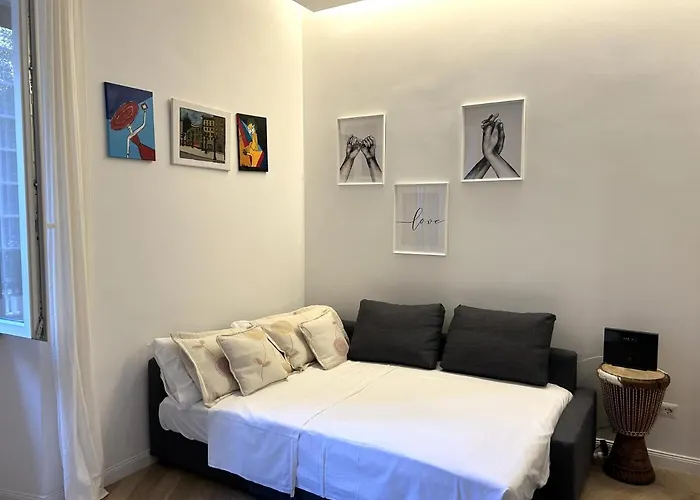 Mazzini City Center Apartment