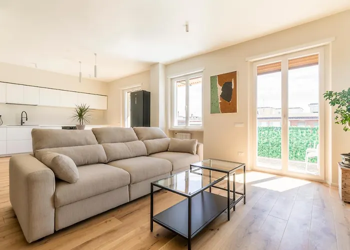 La Dolce Vita - Sunny Penthouse Trastevere Station 100Sqm