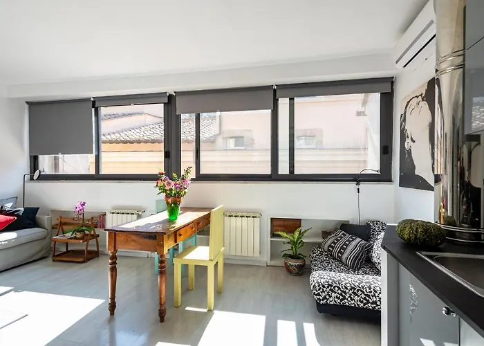 Banchi Nove, Penthouse Full Of Light And Silence