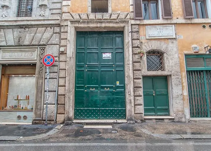 La Corte Antica Dei Banchi Vecchi