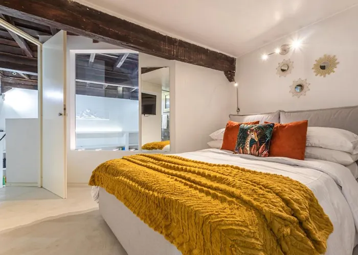 Lucrezia Apartment - Close To Piazza Navona