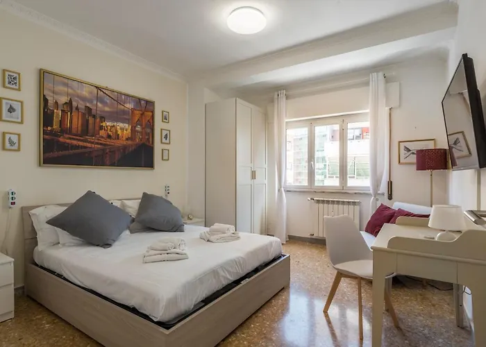 Cinecitta Gem Flat With Veranda