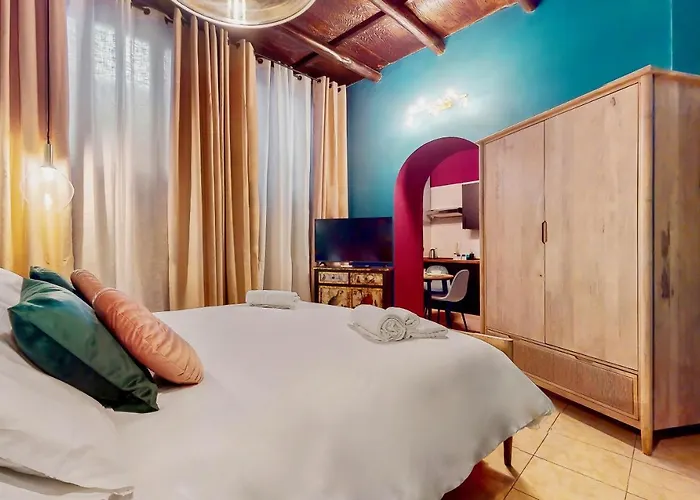 Colosseum Charme Apartments