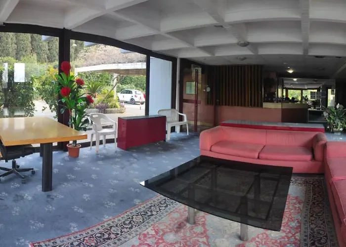 Aurelia Home