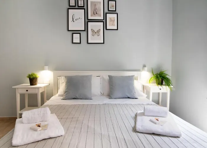 Ad Maiora Suite