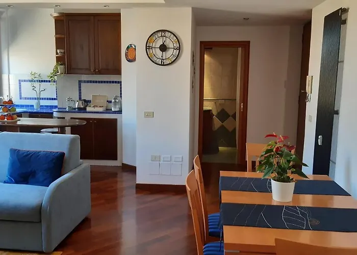 Sun\'S House