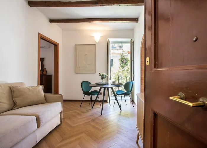 Palline Balcony Apartment