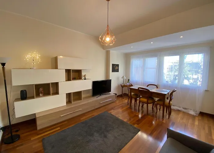 Diamond Apartment