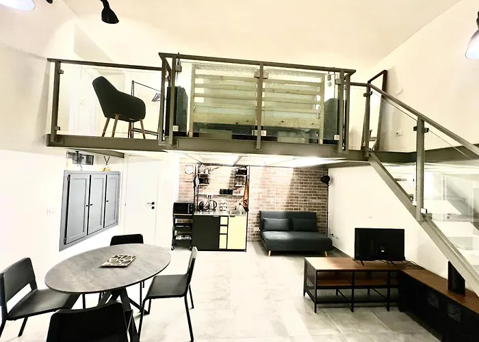 Testaccio Industrial Loft