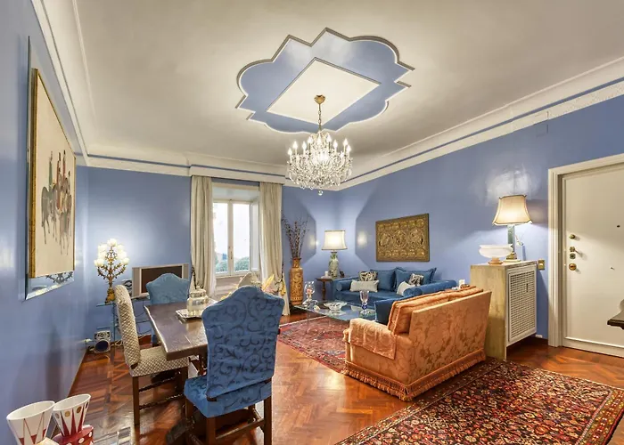 Vespasiano Luxury Apartment For 4