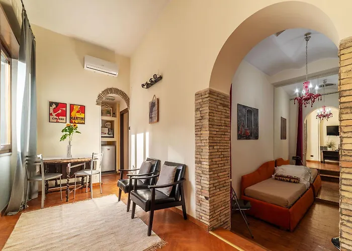 Piazza Navona Penthouse