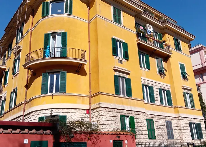 Andenis Tiber House