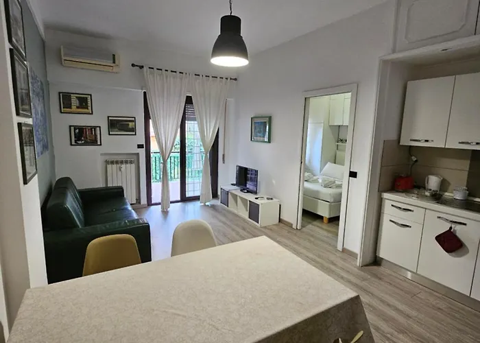 Rome Holiday Quiet And Confortable Apartment
