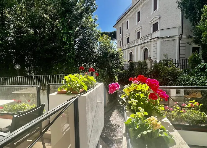 Villa Borghese Green Apartment