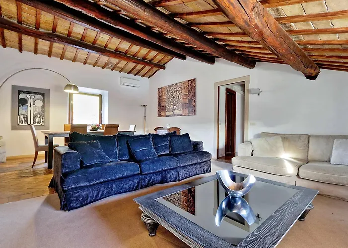Piazza Mattei Elegant Apartment | Romeloft