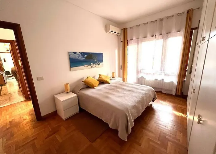 Your House And Garden In Rome