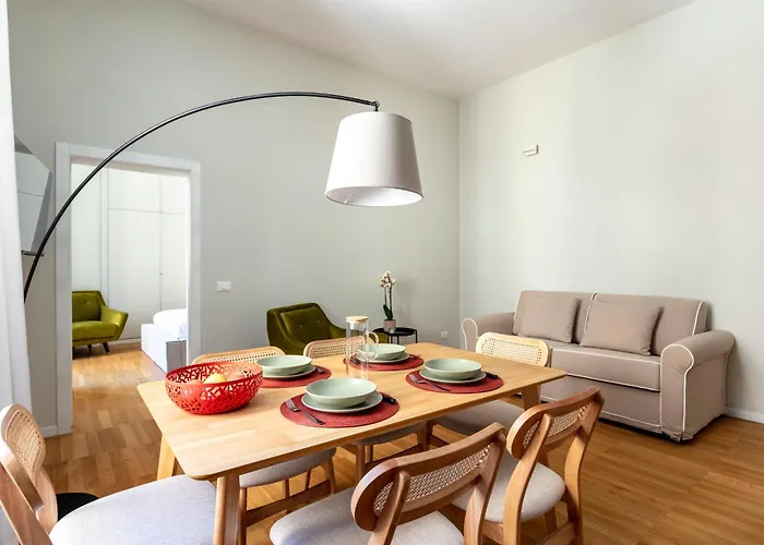 Casa Gracchi By Hili