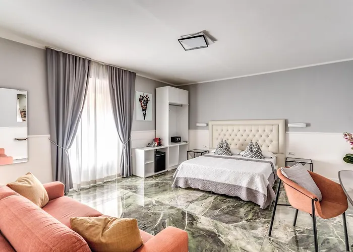 Spanish Step Dream Suites
